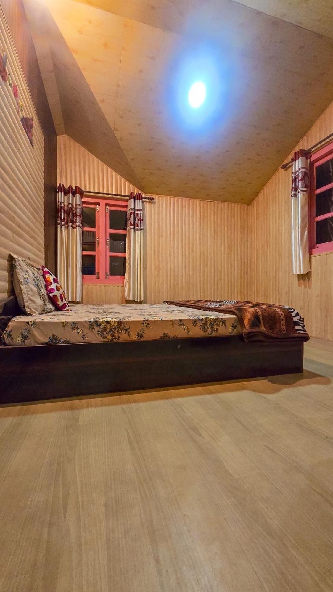 The City Escape Farmstay 심라 객실 사진