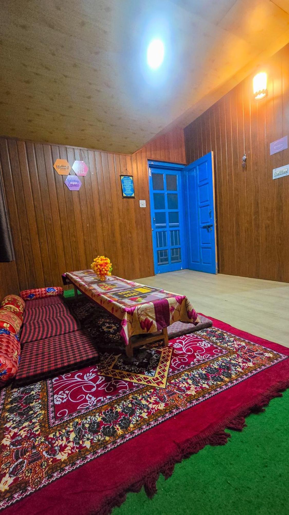 The City Escape Farmstay 심라 외부 사진